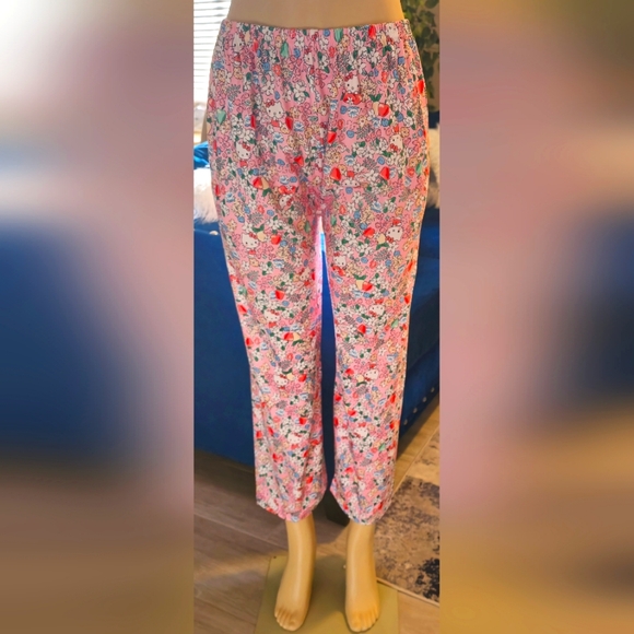 4 Hello Kitty Women & Teens Pajama Pants - Picture 7 of 11